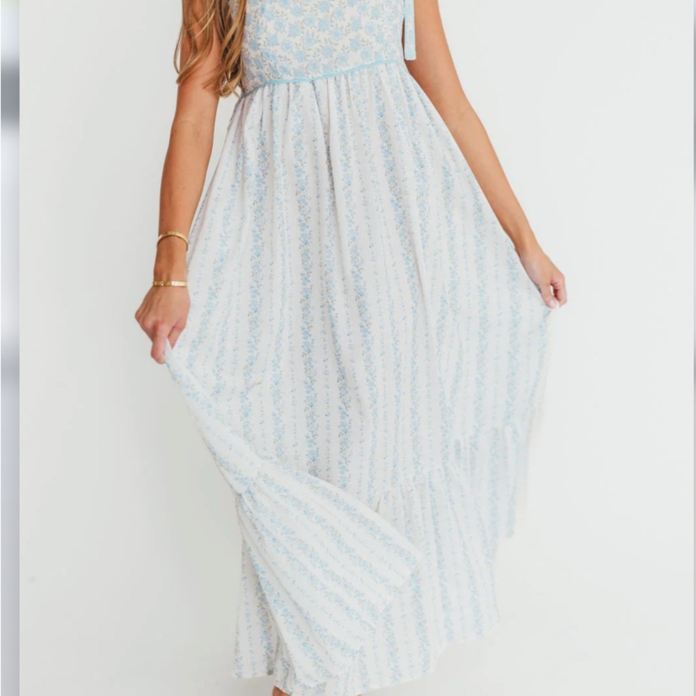 Worth Collective Linen Blue/White Maxi Dress